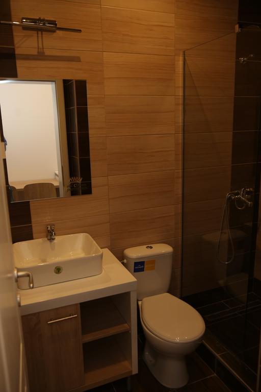 Gold Crown Apartments Ягодина Екстериор снимка